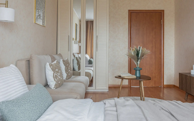 Apartamenty trehkomnatnye v 4km ot Kremla Sova-Dom
