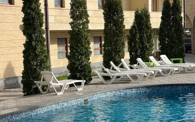 Hotel Grand Hills