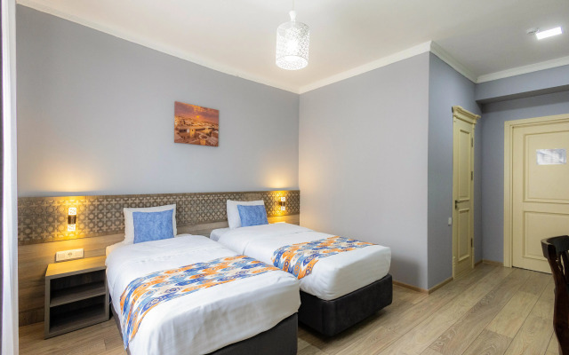Khan Samarkand Hotel