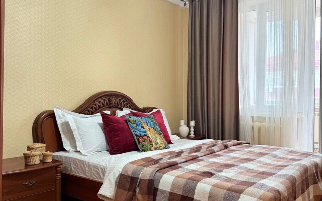 Квартира Просторная 3-комнатная с Видом на Джума Мечеть в Центре Махачкалы