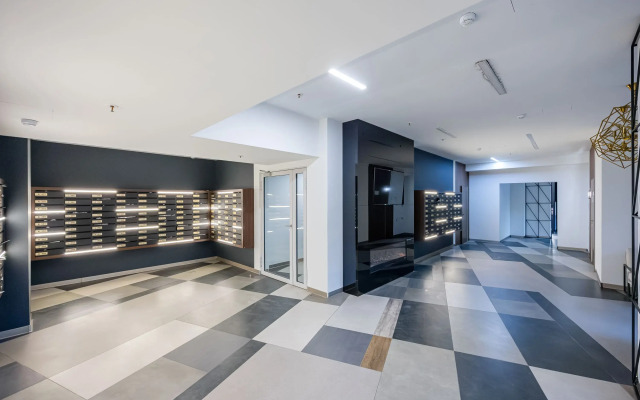 Alis v ZhK Hedlajner 493 Apartments