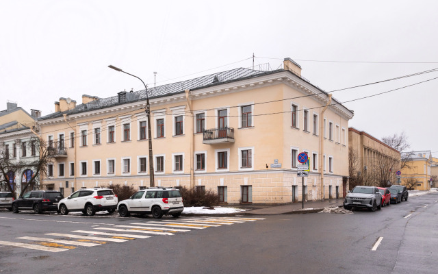 Prudius Apart trekhkomnatnye v centre Kronshtadta Apartments
