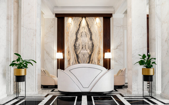 Grand Royal Residences Apartment Complex