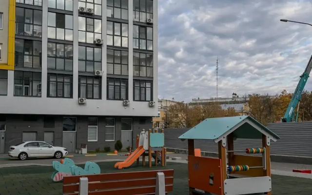 Kvartira s dizajnerskim remontom v istoriceskom centre goroda