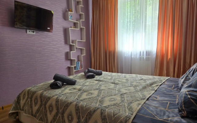 Prostornaya Kvartira Na Oblachnom Pereulke 78 Flat