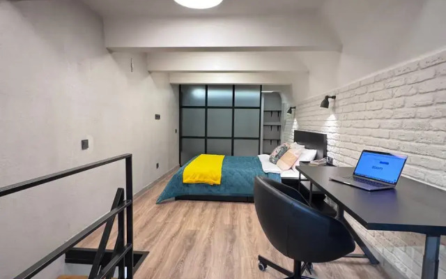 Dvukhurovnevye apartamenty u Moskvy-Reki Apartments