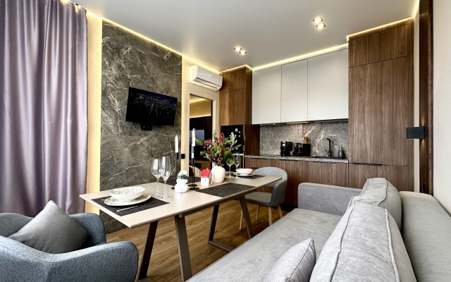 Dvukhkomnatnaya V Siriuse Flat