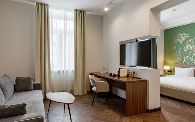Oksana Hotel