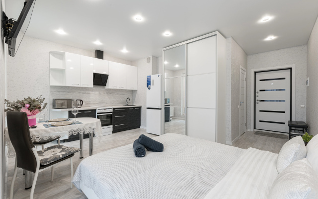 Апартаменты Mira Sky Home