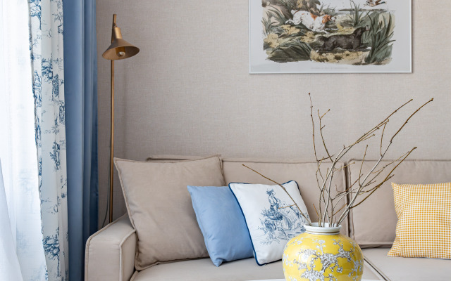 Classic Studio V Yanino Flat