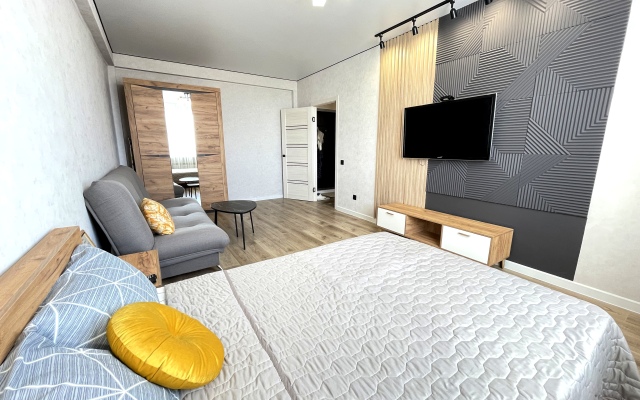 Апартаменты Проспект Победы 170