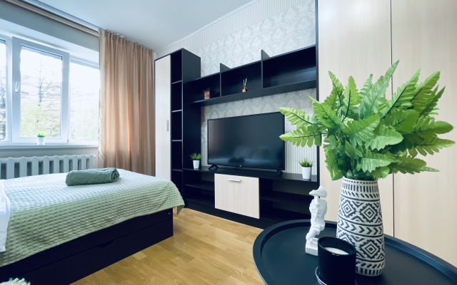 Квартира 1-а комнатная рядом с Ижевским Зоопарком , ИжГТУ, ИжГСХА