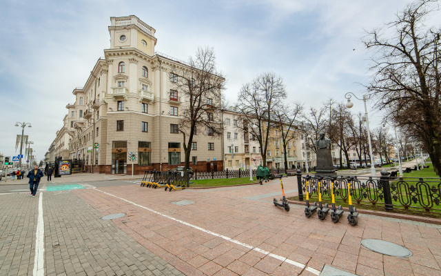 One-bedroom apartment in the heart of Minsk Apartments