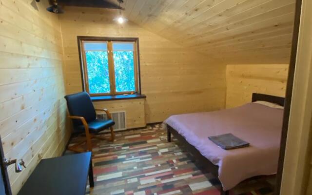 EkoOtel' Prostranstvo Chalet