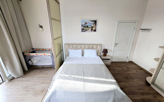 Chistye prudy Apartments