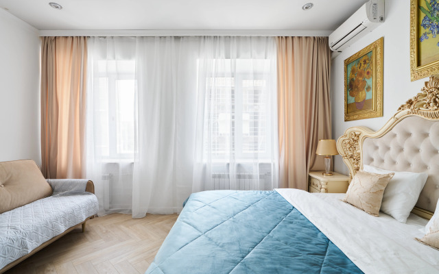 Апартаменты 4 Комнатная в Доме Ахматовой Третьяковская Галерея