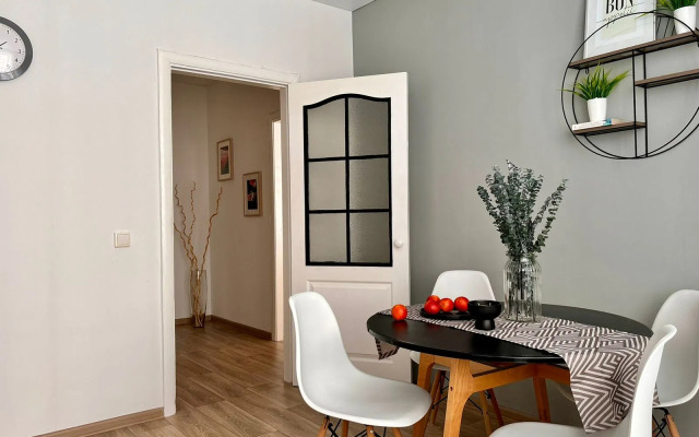 Апартаменты на 45 стрелковой дивизии д.106