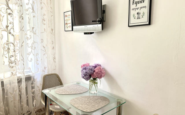 Апартаменты Красная 13