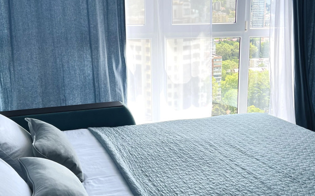 V Tsentre S Vidom Na More Flat