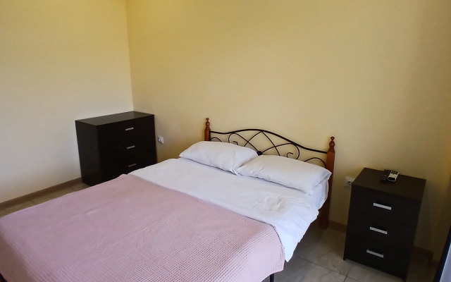 Ryadom S Morem Apartments