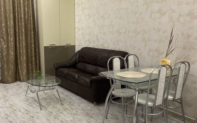Na Surikova 24 Flat