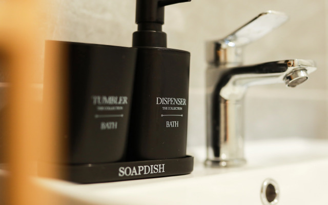 Квартира Garnet Apartments Резиденция