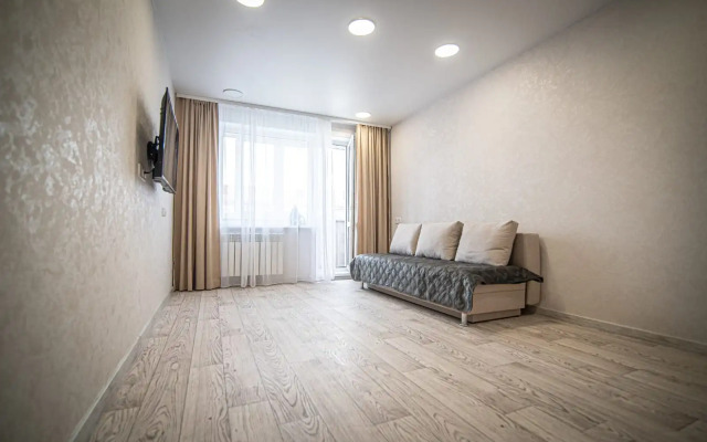 Trehkomnatnaya V Tsentre Yuzhno-Sakhalinska Flat