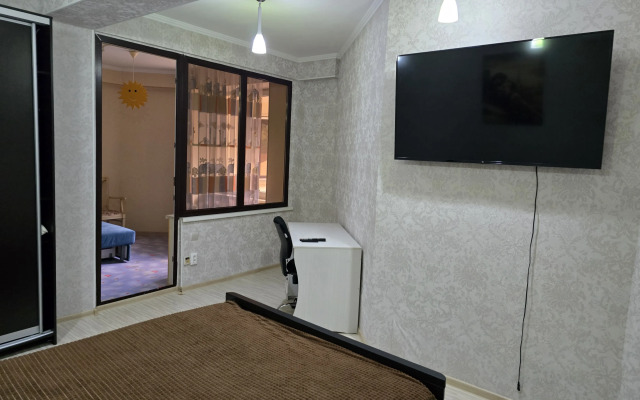 Schastye U Morya Flat