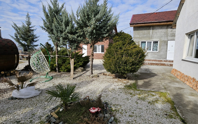 Гостевой дом С.Знаменское - пляж Беляус