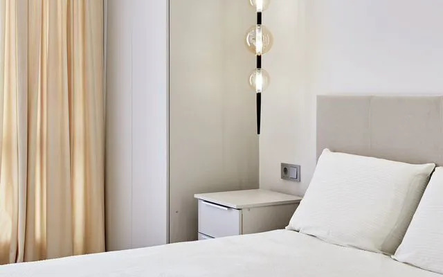 Na Krasnoy 27 Flat
