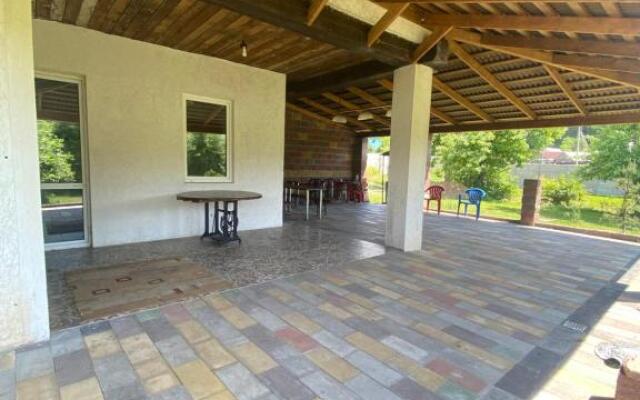 House Lesnoy Guest House