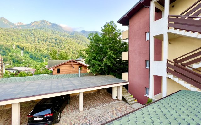 Mountain Hill Apartment
