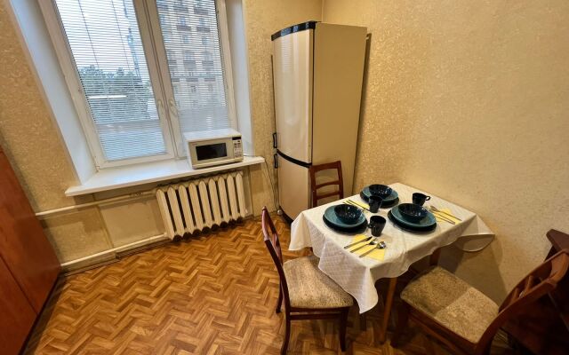 Dvukhkomnatnaya na Golyanovskom proezde Apartment