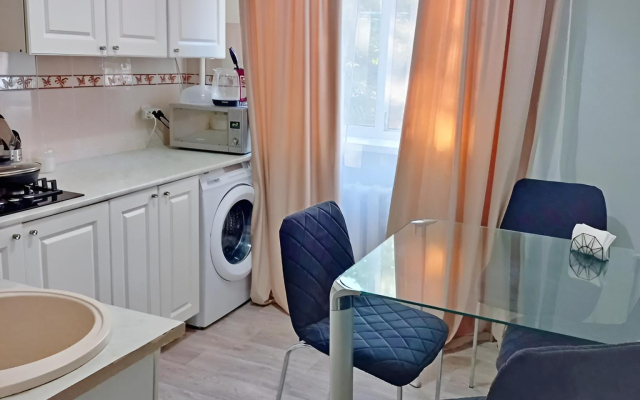 Квартира 2-комнатная на Ленина 70