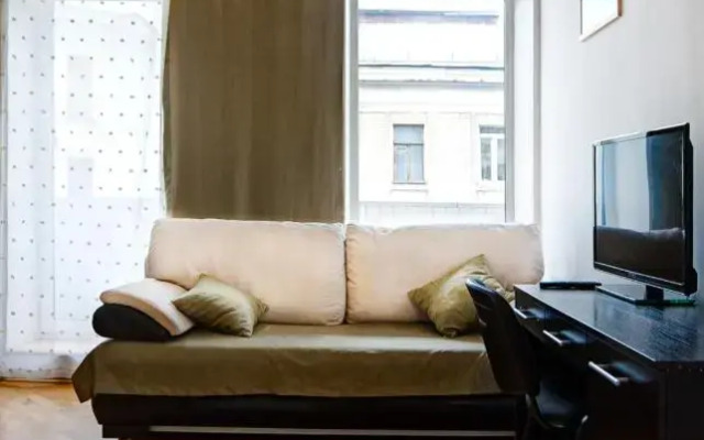 Меблированные комнаты Версаль на Брестской