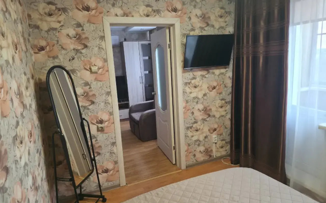 Квартира Победы 84