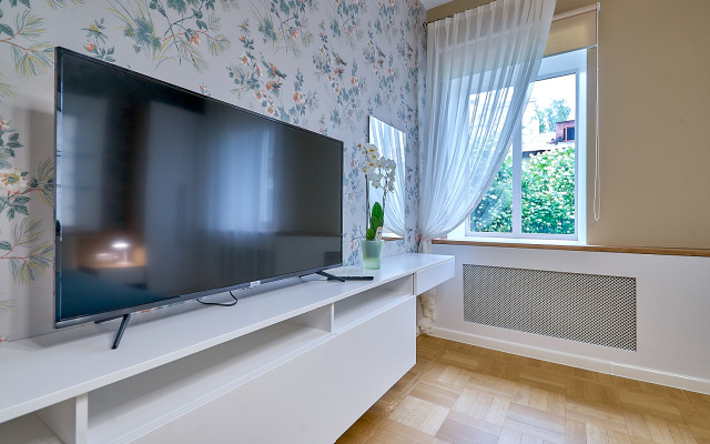 Secret Garden Apartments
