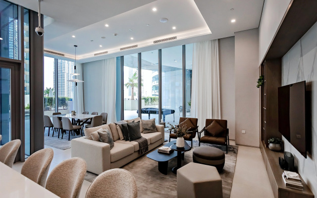 Zakhvatyvayuschie 1Br Apartamenty Liv Marina in Jbr, Apartments