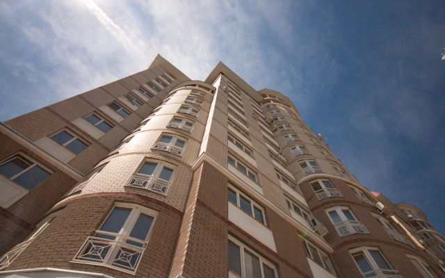 9 Nochey Na Parkhomenko 2a Apartments
