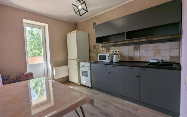 RentHome na ulice Kazachya u TRC Tochka Siti Flat