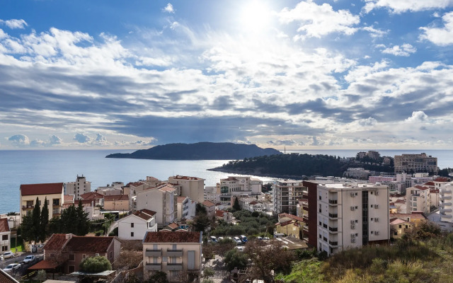 Tre Group Apartments