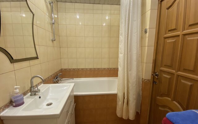 Апартаменты Однокомнатная Квартира на Площади Горького