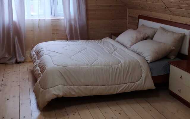 S Saunoy Guest house