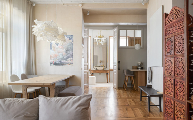 Квартира Просторные апартаменты с проектором LetYourFlat Sati