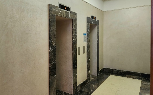 Tolstoy Prospekt Mira Apartments