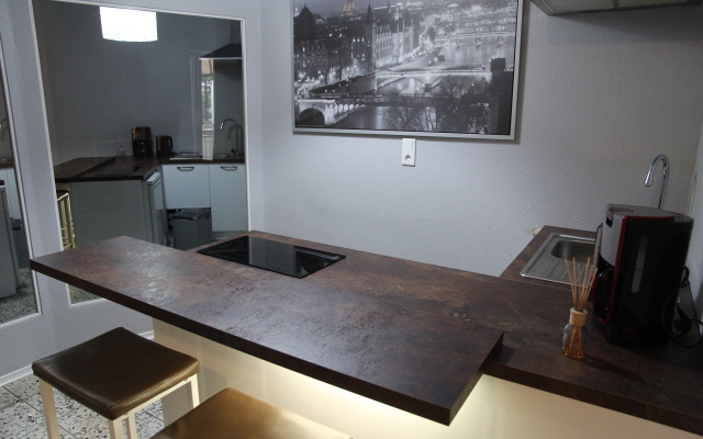 Caplex Apartments