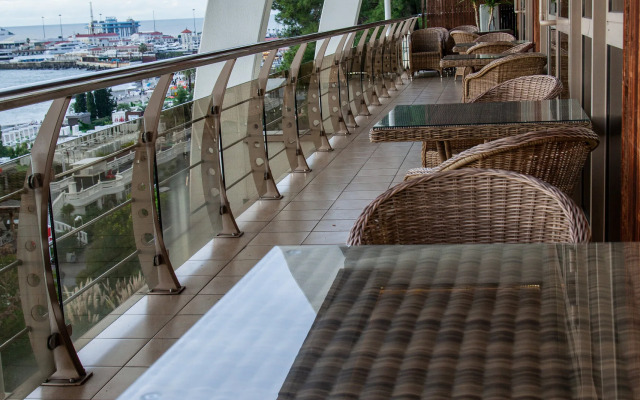 Grejs Gorizont Hotel