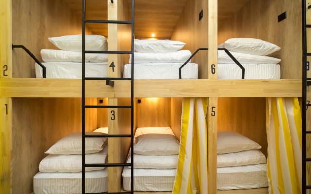 Bee Station Hotel