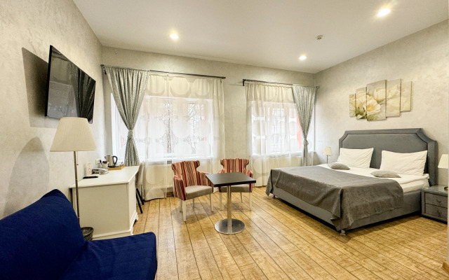 Premiere Hotel