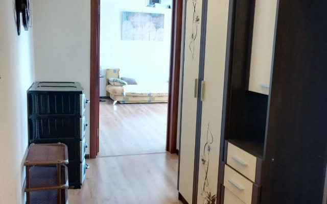 Vmestitelnaya I Uyutnaya 2 Komnatnaya Flat